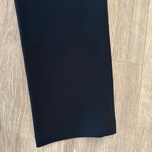 Lululemon On The Move Black Pants - Picture 9 of 10